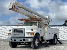 1995 Ford F800 Altec Insulated Material Handling Bucket Truck