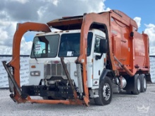 2015 Peterbilt 320 New Way 40yd. T/A Front Loader Garbage Truck