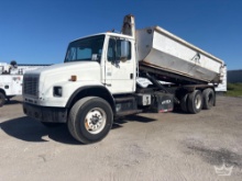 2000 Freightliner FL80 Galbreath U5-OR-174 Roll Off Truck