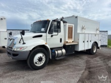2018 International DuraStar 4300 Venturo CE1500FB 1,500lb. Enclosed Crane Mechanics Truck