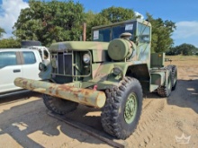 M818 T/A Military Day Cab Truck Tractor