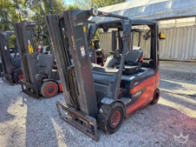 2014 Linde E25PL 4,870lb. Electric Forklift