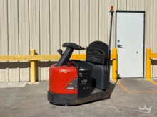 2015 Linde ETR45 Electric Center Ride Tow Tractor