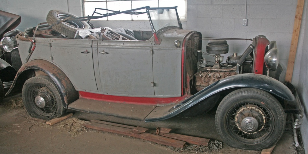 Collector Car & Antiques Auction