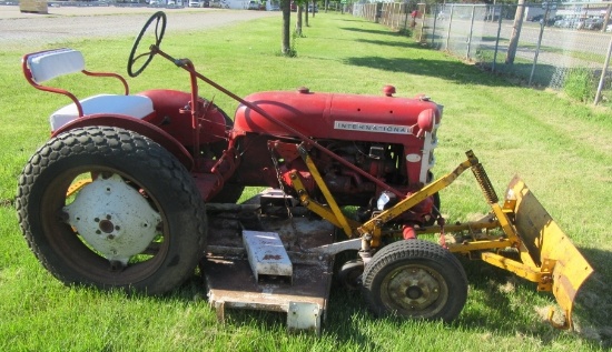 International Cub Lo Boy serial# 16799J tractor with International front bl