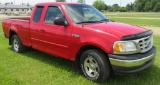 2003 Ford F-150 XLT Ext. Cab Pickup Truck.