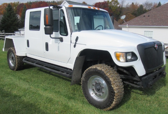 2007 International MXT Pickup VT635 Diesel, Allison Auto 4x4, 24,900 Miles.