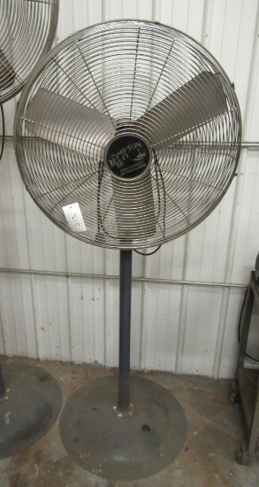 Hampton Bay Shop Fan.