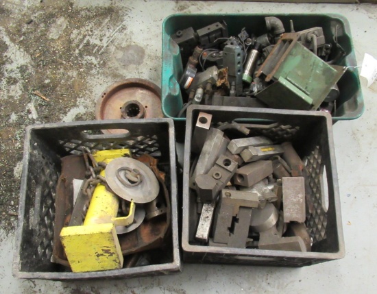 (3) Containers With Contents That Includes Tool Holders, Insert Tips, Vario
