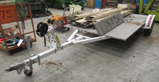 E-z Loader Boat Trailer. Trailer M