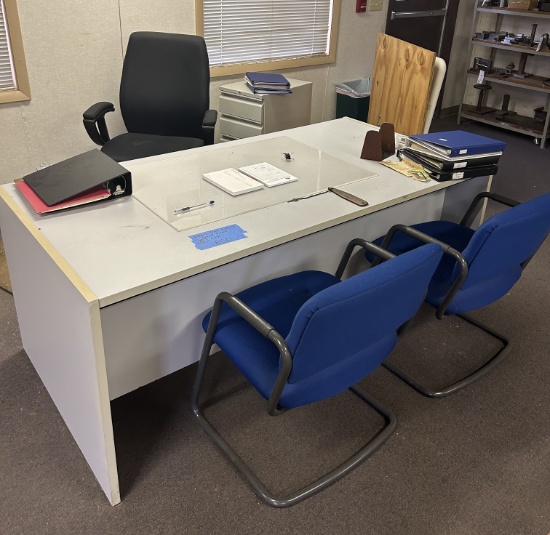 6ft X 3ft Office Desk With Rolling Chair, (2) Waiting Chairs And Small Fili