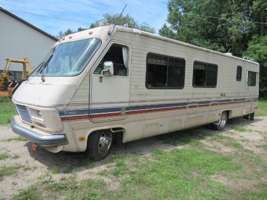 1984 34ft Pace Arrow by Fleetwood