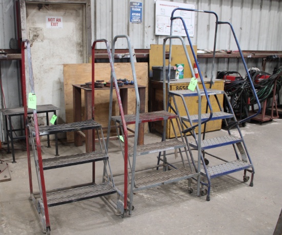 (3) 3-Step Warehouse Ladders