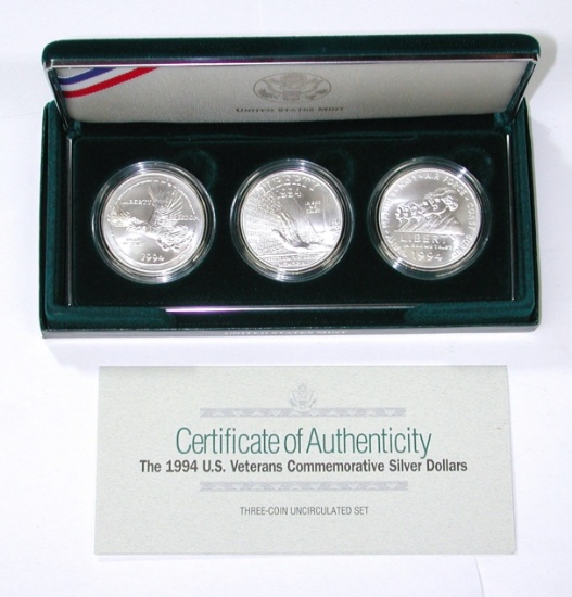 1994 U.S. VETERANS COMMEMORATIVE SILVER DOLLAR THREE-COIN SET in BOX