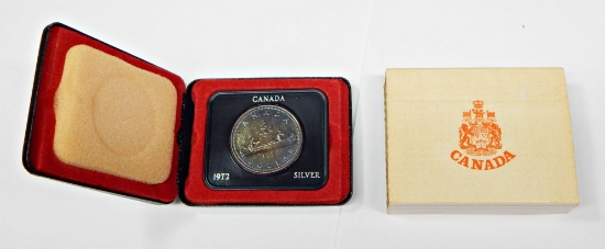 CANADA - 1972 SILVER DOLLAR in BOX - DEEPLY TONED