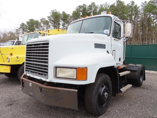 Mack CH612 Day Cab
