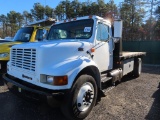 2000 International 4900 Flat Bed