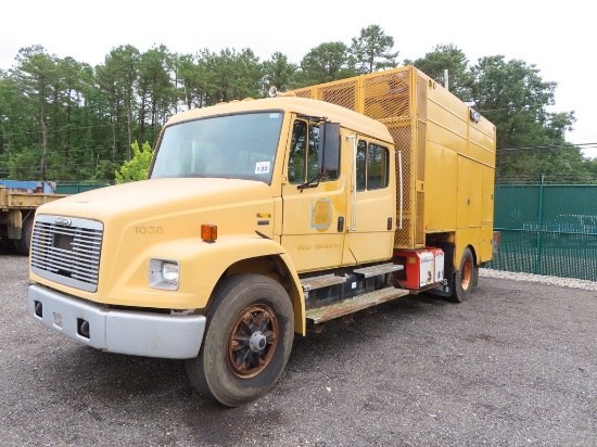 2001 Freightliner FL80 Crew Cab Service Truck