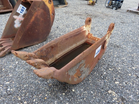 12” Backhoe Bucket