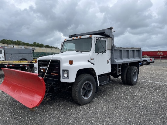 1988 International S1700 Single Axle Dump w/ Plow