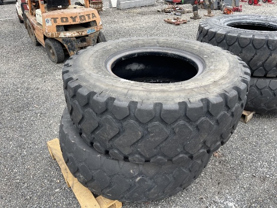 Pair (2) Michelin 17.5R25 Loader Tires