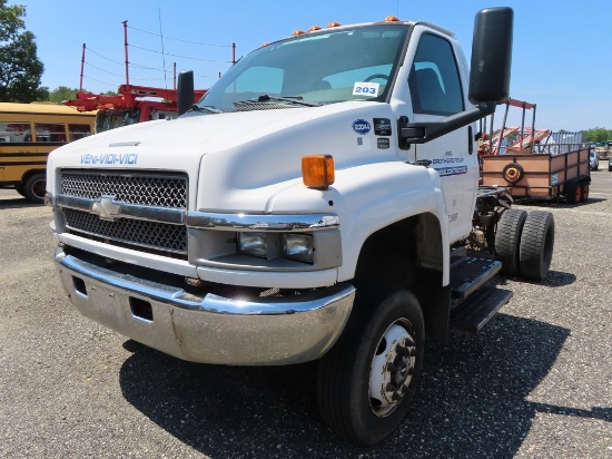 2005 GMC C4500 4x4 Cab and Chassis