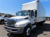 2013 International 4300 26' Box Truck