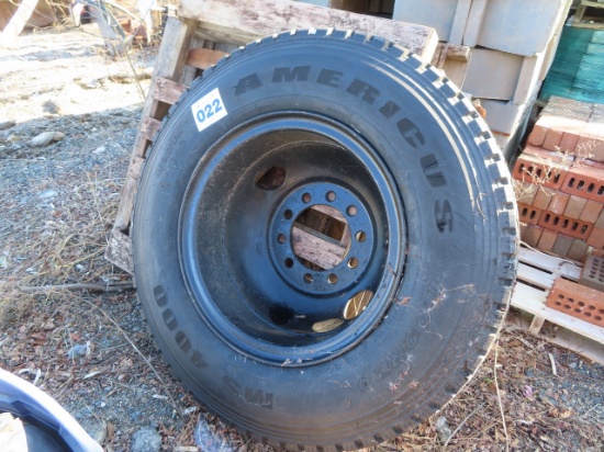 10 Lug Rim w/ New 11.00R24 Tire