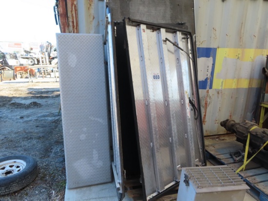 Truck Bed Cover and Tool Box