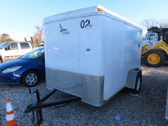 2015 Lark Enclosed Trailer 10'