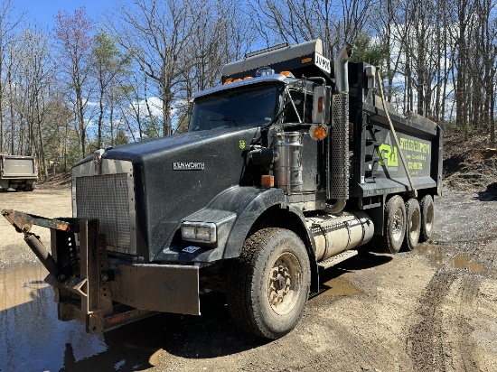 2020 Kenworth T800 Tri-Axle Dump