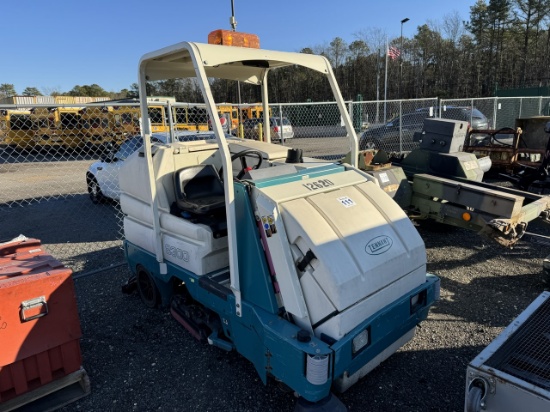 Tennant 8300 Floor Cleaner