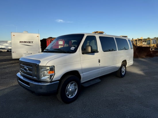 2012 Ford E-350 11 Passenger Van