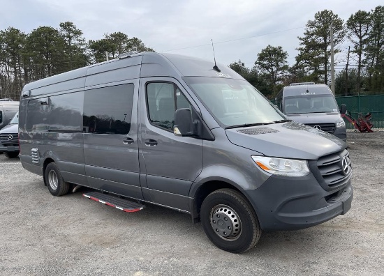 2021 Mercedes-Benz Sprinter 4500 Catering Food Prep Van