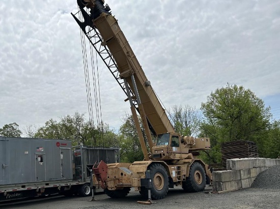 Grove RT865 Rough Terrain Crane
