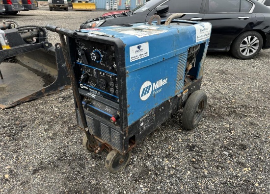 Miller Bobcat 225 Welder