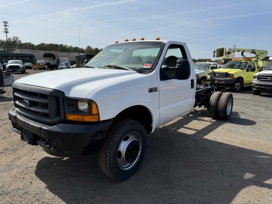 2000 Ford F-550 Cab & Chassis