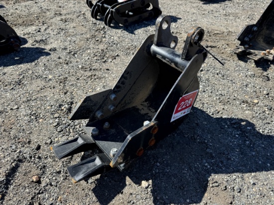 AGT 7" Excavator Bucket