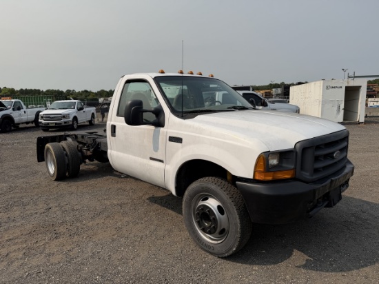 1999 Ford F-550 Cab & Chassis
