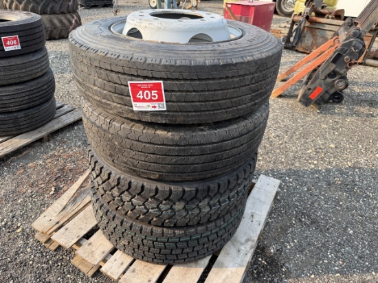 Lot of 4 Wheels and Tires 245/70R19.5 Toyo