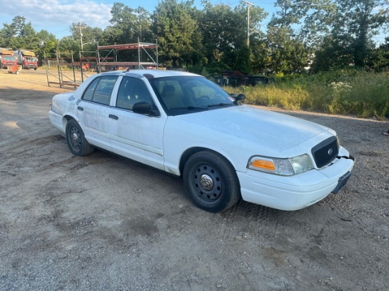 2009 Ford Crown Victoria Police Interceptor Sedan