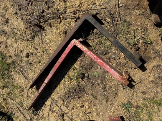 Forklift Forks 4' w/ 20” Carriage