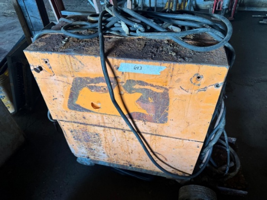 Welding Power Source with Leads