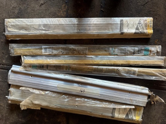 Assorted Aluminum Extrusions / Metal Trim