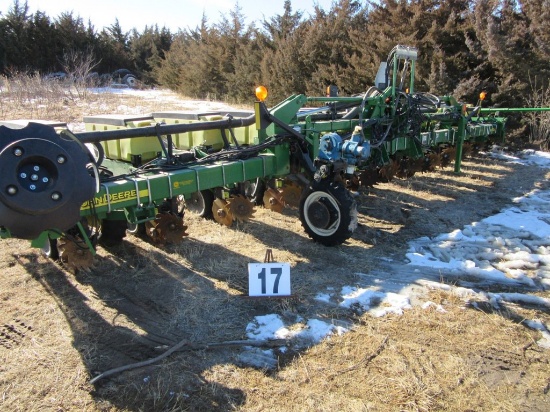 2012 John Deere 1720 Max Emerge XP 12 Row Narrow Planter
