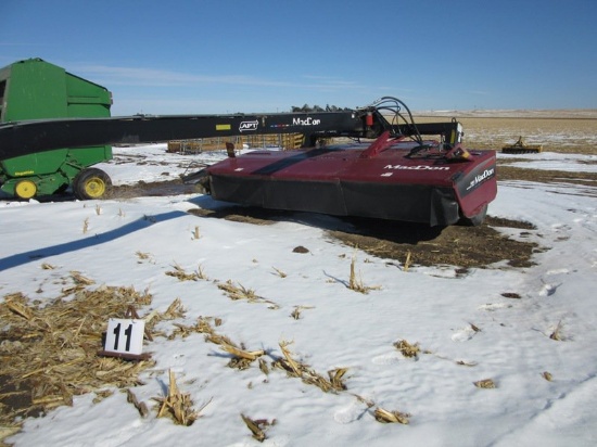 2009 MacDon R80 swather