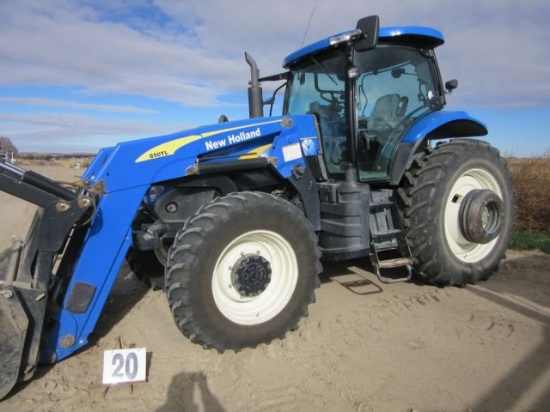 NH T7030 Tractor