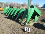 JD 893 8R30 corn head