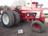 IHC 1066 Tractor