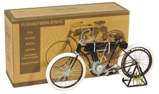 Harley-Davidson Scale Model Motorcycle, 1903-04 Serial Number One, 1/6 scal